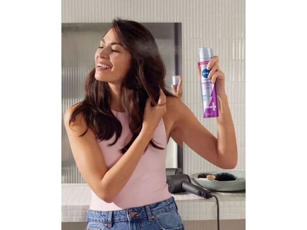 Nivea hårspray Diamond Gloss 250 ml