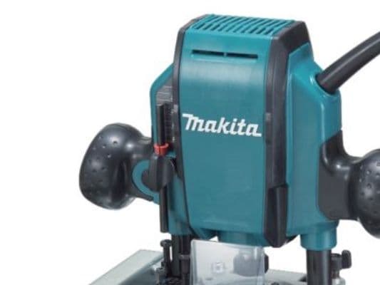 Makita overfræser RP0900J