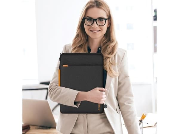 Tech-Protect Defender RS laptopväska 13-14 - svart