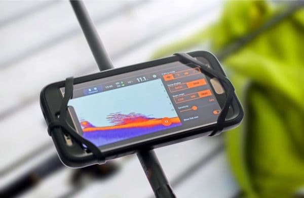 Deeper Smartphone Mount älypuhelimen pidike