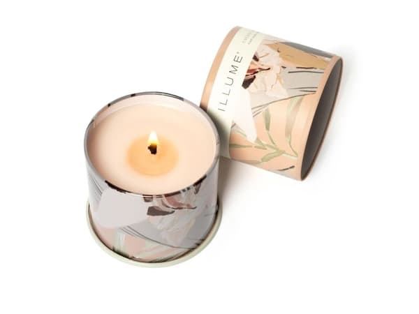 ILLUME Coconut Milk Mango vanity tin duftlys, rosa
