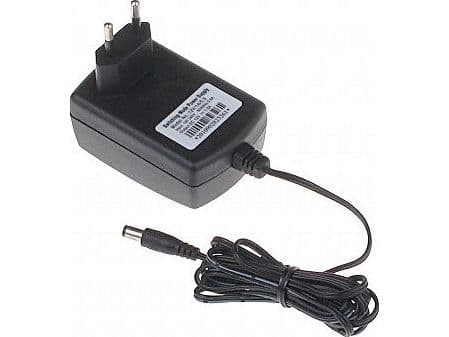 Genway switchad nätadapter 12V/1A (12V 1A / 5.5)