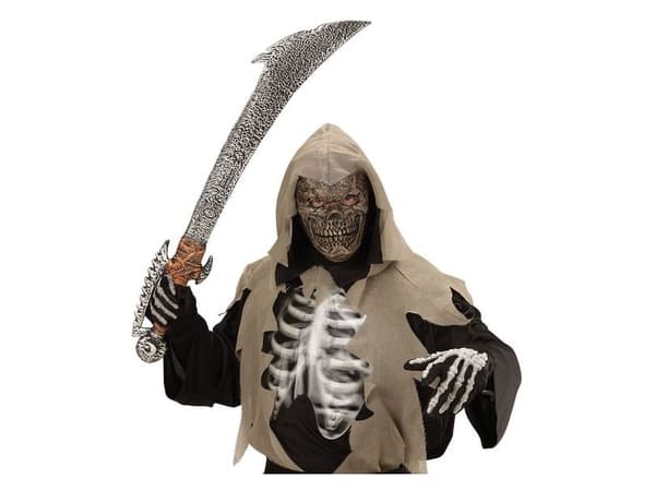 Death Warlord mask, barn