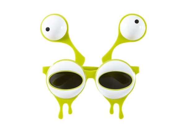 Alien-lasit, joissa on kaksoissilmät