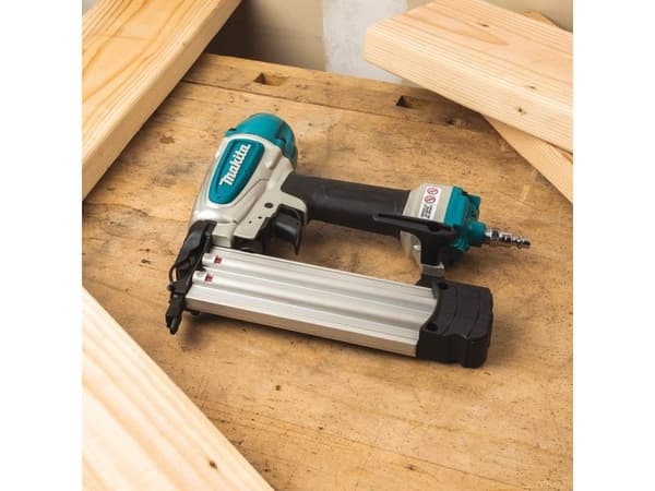 MAKITA Nailgun AF506
