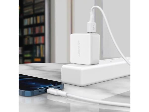 USB-kaapeli Acefast C2-02 MFi USB-A - Lightning 1,2 m musta (C2-02-A-L musta)