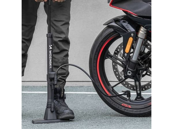 Wozinsky cykelpump golvpump WPR-02, svart