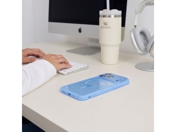 Tech-Protect MagPeak MagSafe CC Case for iPhone 18 Pro / 17 Pro - Clear Blue