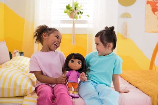 Dora The Explorer Sing &amp; Explore Dora-nukke 30 cm