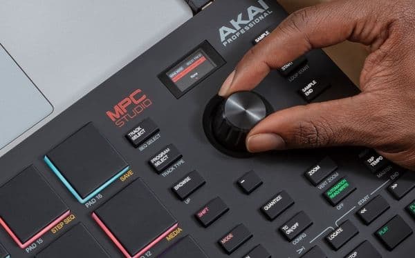 Akai MPC Studio MK2, Sort, LCD, DC, 305 mm, 171 mm, 37 mm