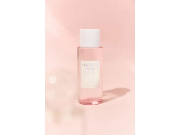 SKIN1004 Madagascar Centella Poremizing Clear Toner 210 ml