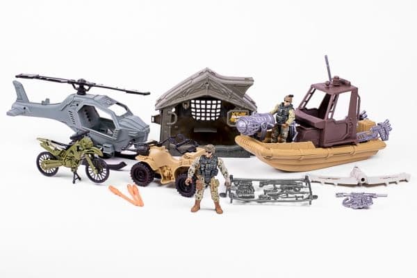Militærsett m/båt, helikopter, ATV + tilbehør