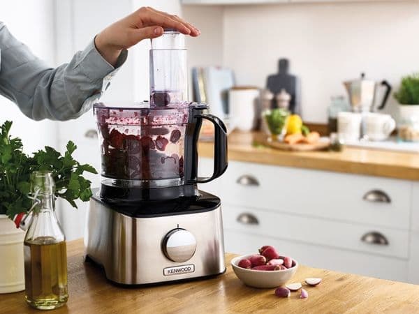 Kenwood Multipro Compact FDM301SS -Foodprocessor 800 W - satin rustfrit stål