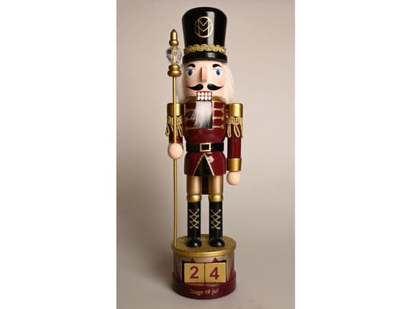 DGA - Mascha Vang Collection - Nutcracker w/countdown - 38 cm(89001010)