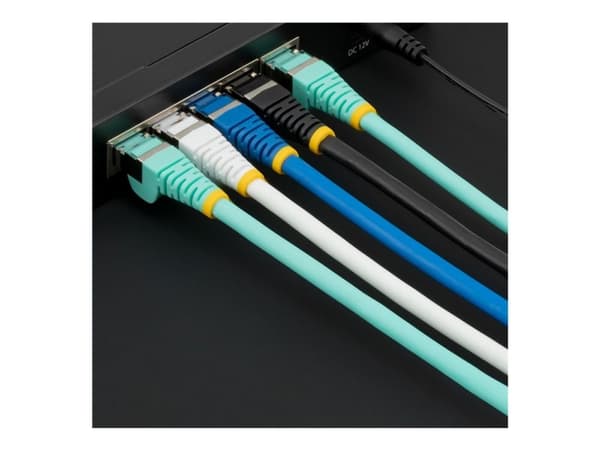 StarTech.com NLWH-1M-CAT6A-PATCH, 1 m, Cat6a, S/FTP (S-STP), RJ-45, RJ-45
