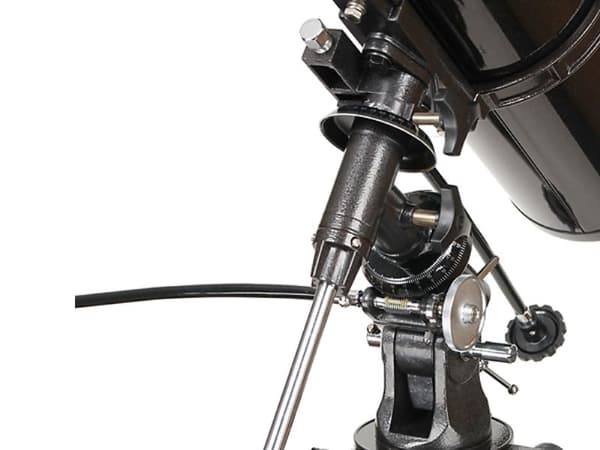 Sky-Watcher BK 130 9EQ2 teleskop