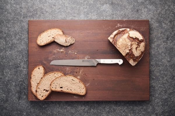 ZWILLING Pro le blanc leipäveitsi 23 cm