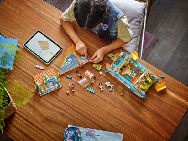 LEGO Friends 42664 Båtäventyr