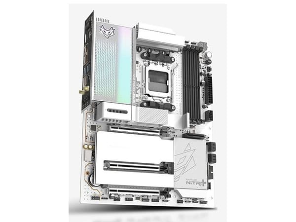 SAPPHIRE NITRO+ X870EA Phantomlink Polar