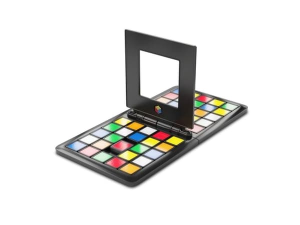 Rubiks Race peli
