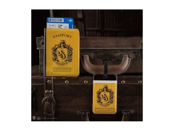 Hufflepuff bagagemærke og pascover