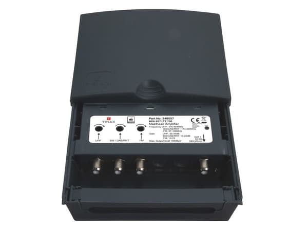 TRIAX Mastovahvistin MFA657