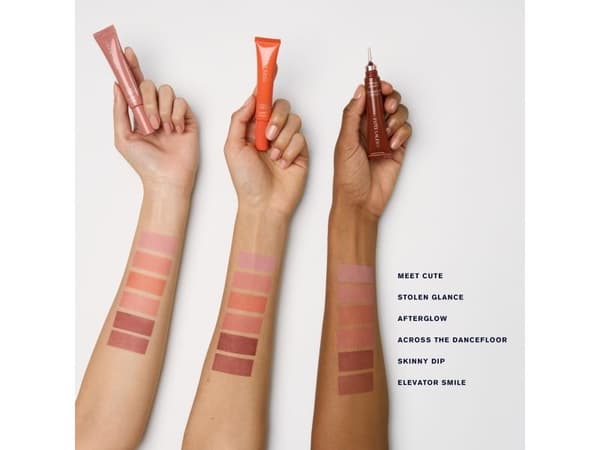 Este Lauder Futurist Blushmaker Skinny Deep