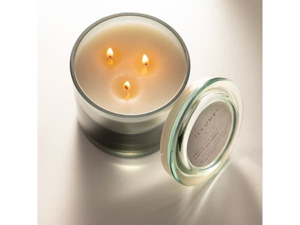 ILLUME Fresh Sea Salt Statement Glas Duftlys, Blå,