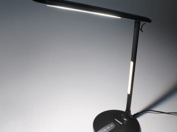 Tiross skrivebordslampe hvit (TS2244)