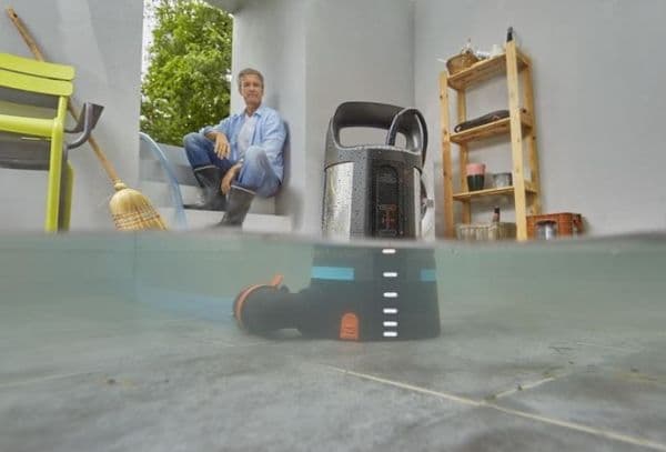 Gardena 11000 Aquasensor Dykpumpe