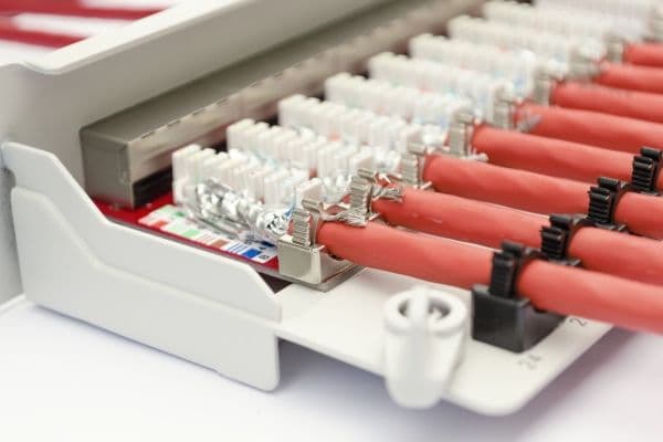 DIGITUS Professional - Installation cable - 7.5 mm - S/FTP - simpleks - CAT 7 - halogenfri, riser, solid, campus - oransje, RAL 2000