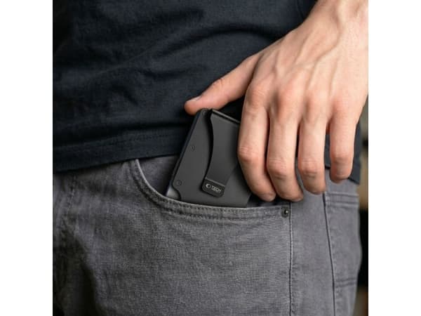 Tech-Protect Thorn RFID-lommebok - svart