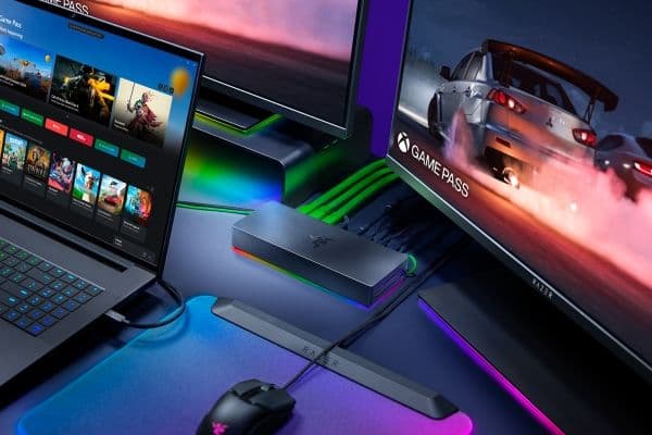Razer Chroma - Dockningsstation - Thunderbolt 5 - 3 x Thunderbolt 5 - 1GbE