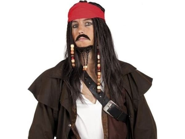 Piratperuk med skägg