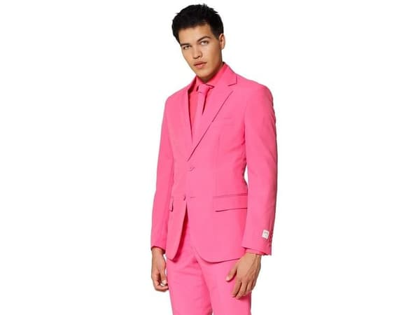 Vaaleanpunaiset puvut OppoSuits
