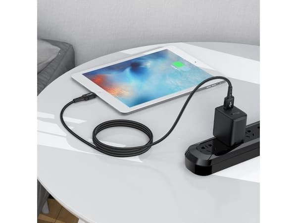 Acefast MFI USB - Lightning kaapeli 1.8m, 2.4A musta (C4-02 A Musta)