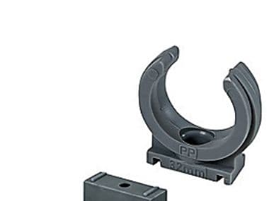 Grå PP klamrörshållare 75 mm till 75 mm HT avloppsrör
