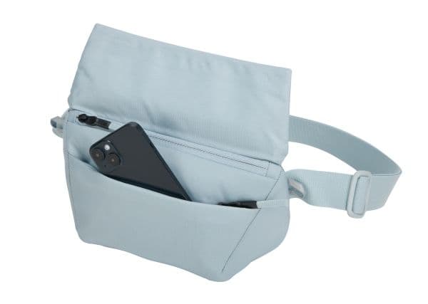 Thule EnRoute sling bag soft blue/mörkaste blue