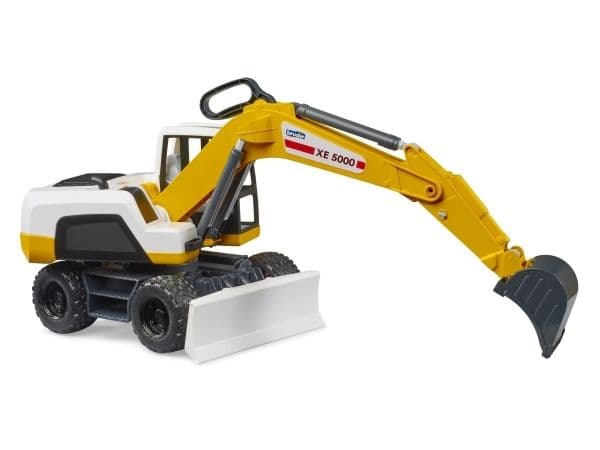 Bruder Roadmax Excavator toy