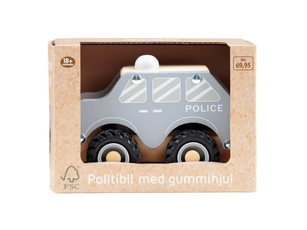 Poliisiauto kumipyörillä puusta