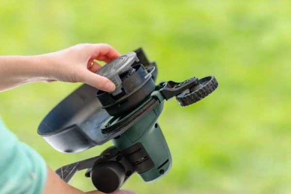 Bosch TRIMMERSPOLE UNIVERSAL GRASS CUT