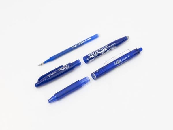 Refill Pilot Frixion Medium 0.7 mm blå/sort (3 stk.)
