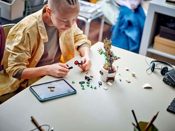 LEGO Super Heroes 76297 Groot som danser