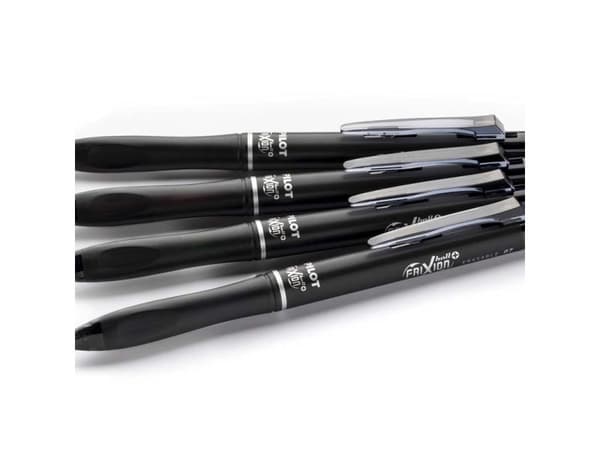 Kulpenna Pilot Frixion Plus 0,7 mm 4 st/förpackning assort. 82% återvunnet