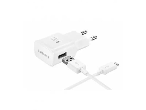 Samsung EP-TA200EWE USB-sovitin + Micro-USB-kaapeli Wei