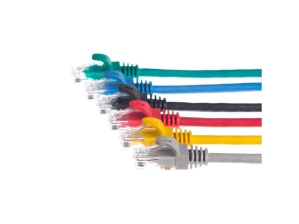 Netrack - Patchkabel - RJ-45 (han) til RJ-45 (han) - 2 m - UTP - CAT 5e - formet, knastfri - grå