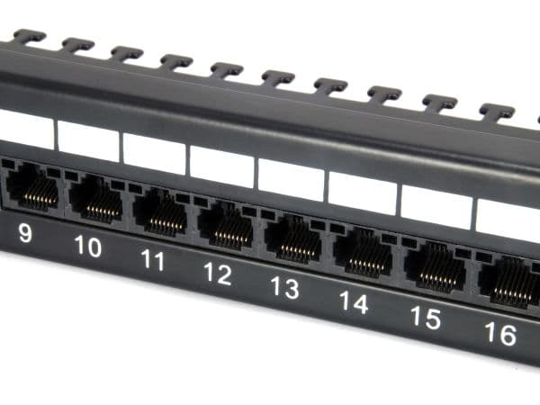 Equip 135425, RJ-45, Sort, Rackmontering, 1U, RoHS, CE