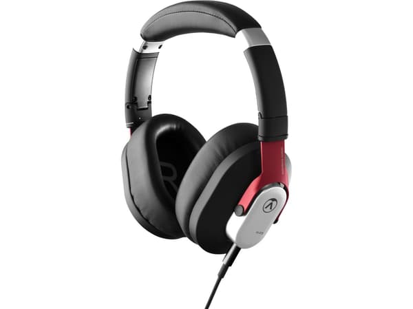 Austrian Audio HI-X15 hörlurar