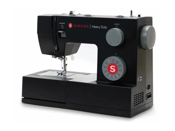 Singer 4432 Musta ompelukone
