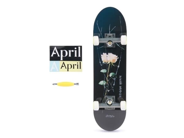 Tech Deck handboard 27 cm - April